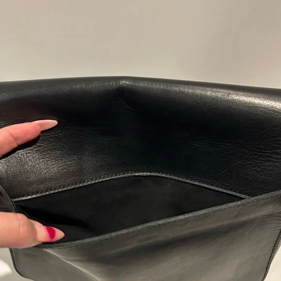 Madewell black leather shoulder bag - Picture 9 of 14